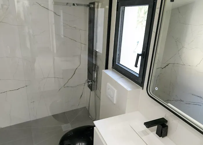 6 Pers A 30m De La Сент-Максім