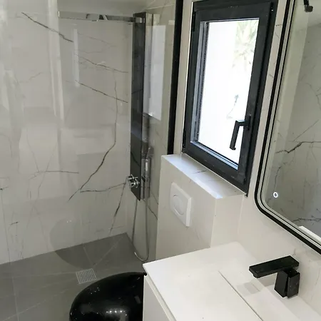 6 Pers A 30m De La Sainte-Maxime